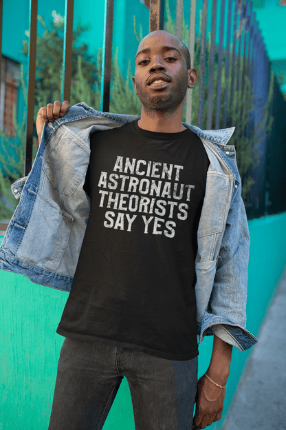 Ancient Astronaut Theorists Say Yes Men's T-Shirt - SwayTheMuse